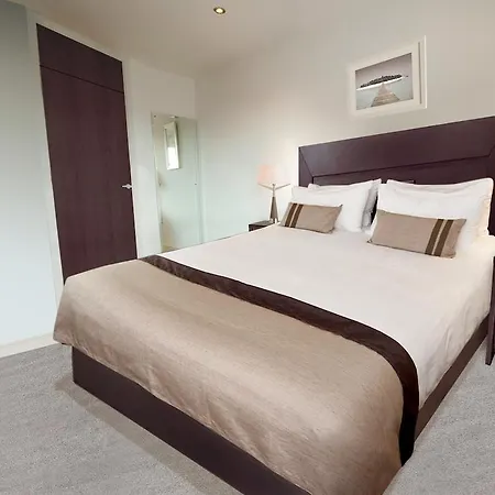 Luxury Penthouse In 2 Dublin